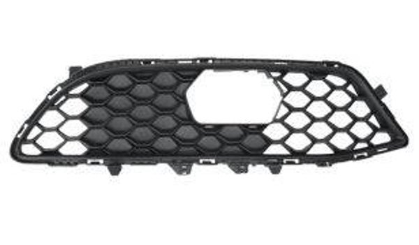 GRILLE DROITE PARE CHOC AVANT