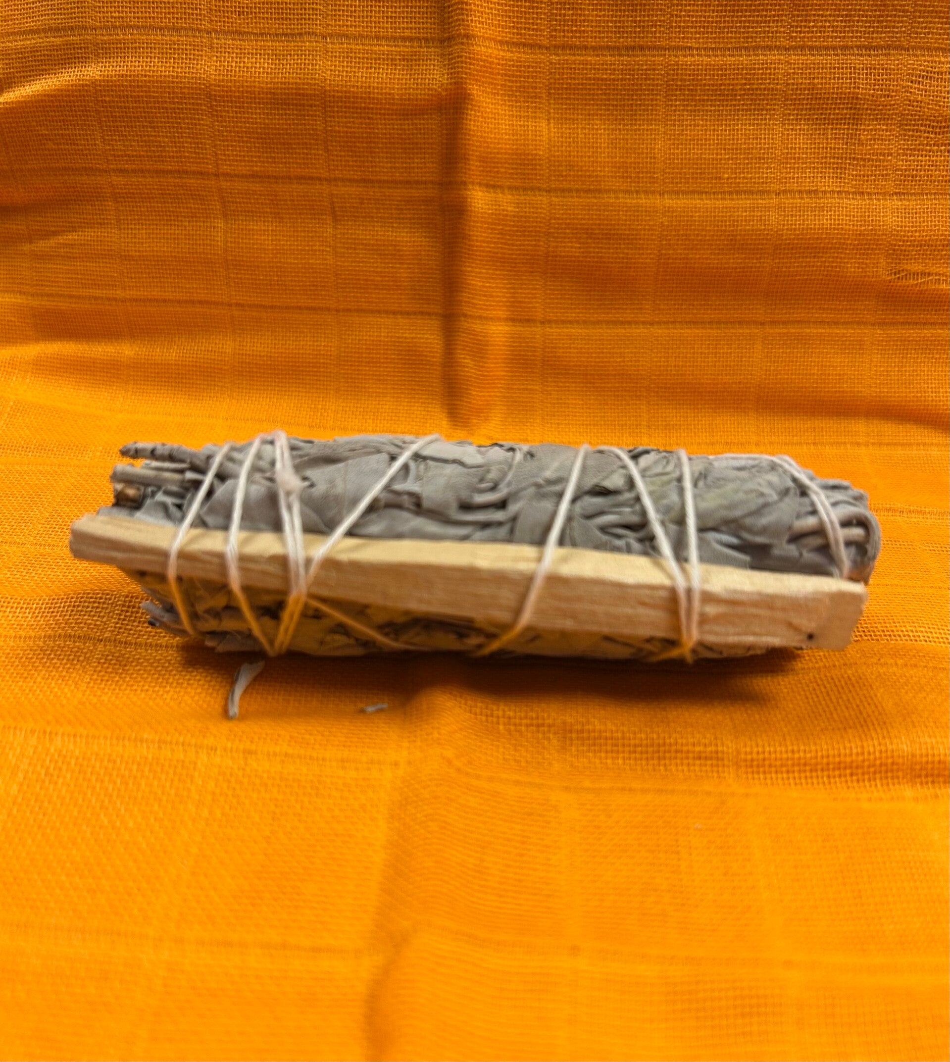 White Sage & Palo Santo Smudge Stick 10cm