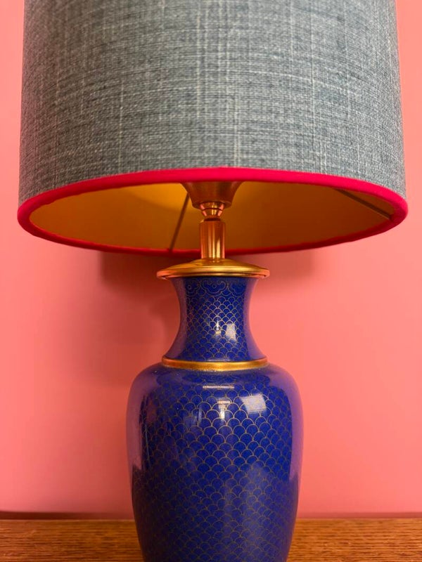 Lampenvoet cloisonne blauw met blauw/roze kap