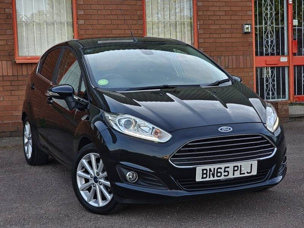 Ford Fiesta Titanium (2015) 1.0T EcoBoost Titanium Hatchback 5dr Petrol Manual Euro 6 (s/s) (100 ps) Mega-Low Miles A mere 51k!