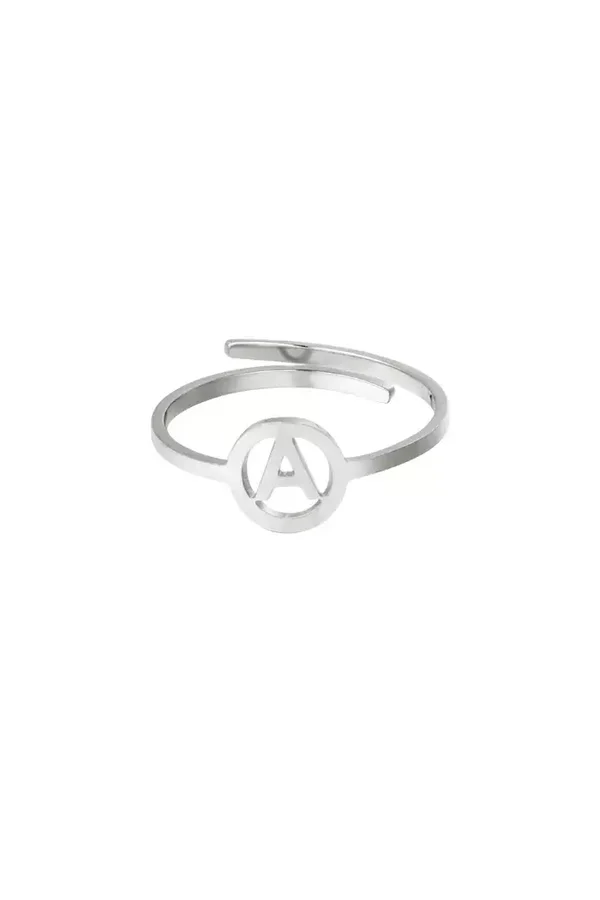 inititaal ring A tem Z  - Zilver
