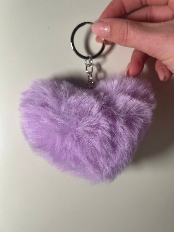 SLEUTELHANGER / TASHANGER FLUFFY HART LILA