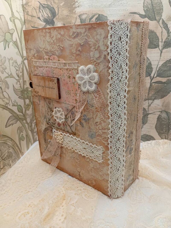 Boekendoos in brocante sfeer