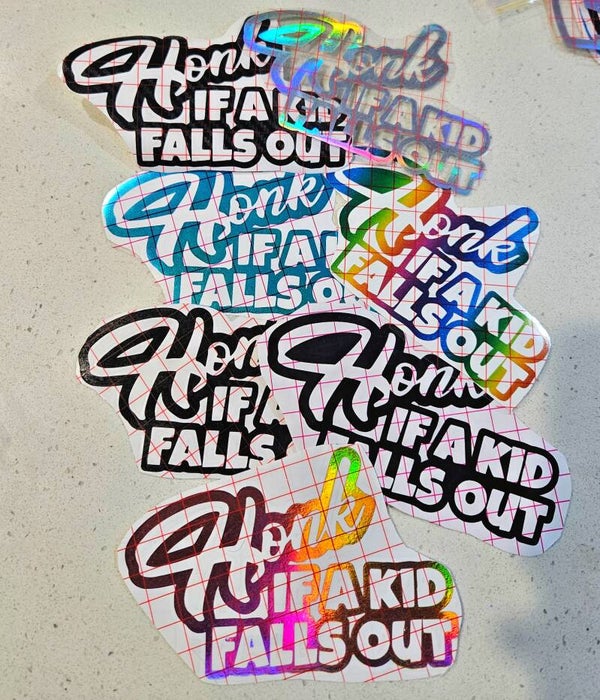 Honk if a kid a falls out