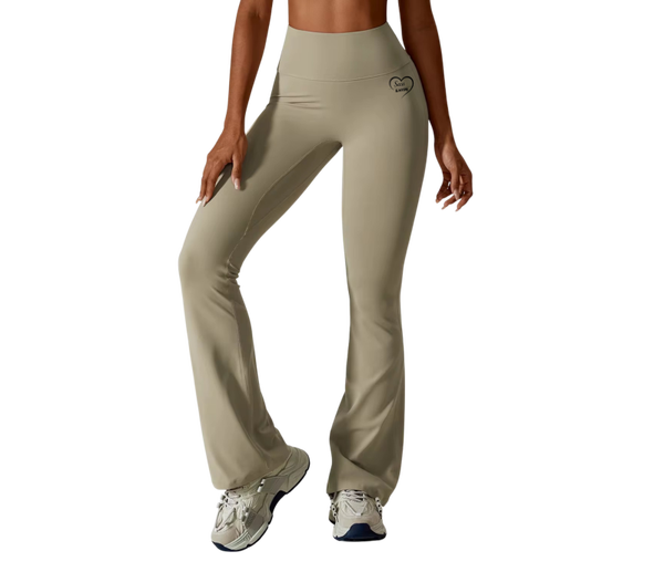 Iconic Scrunch Flare Leggings - Pistachio