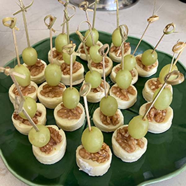 Brie, grapes and nut