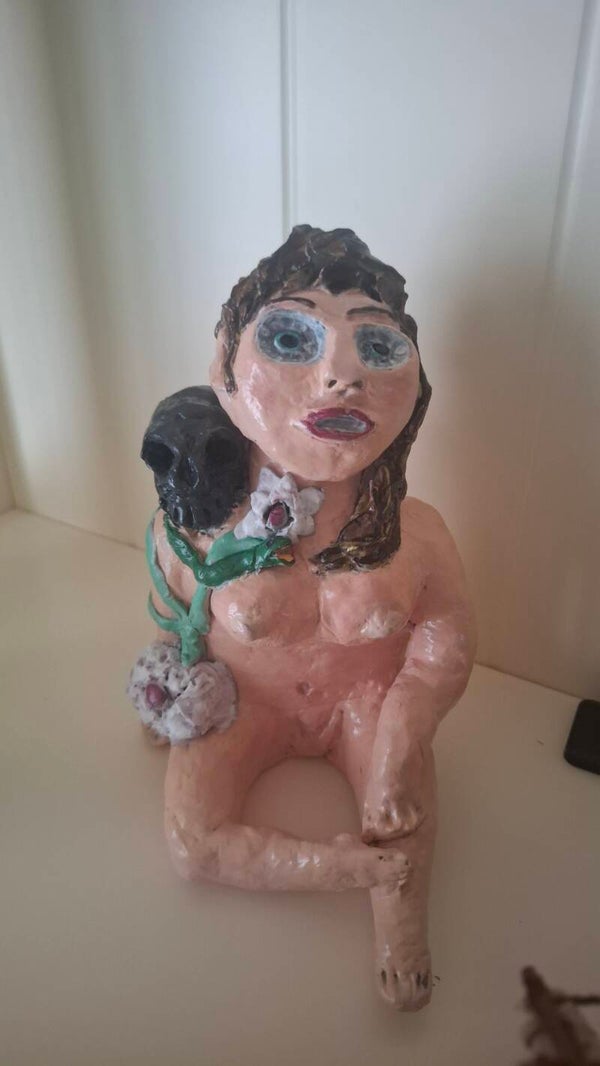 Handmade Beeldje