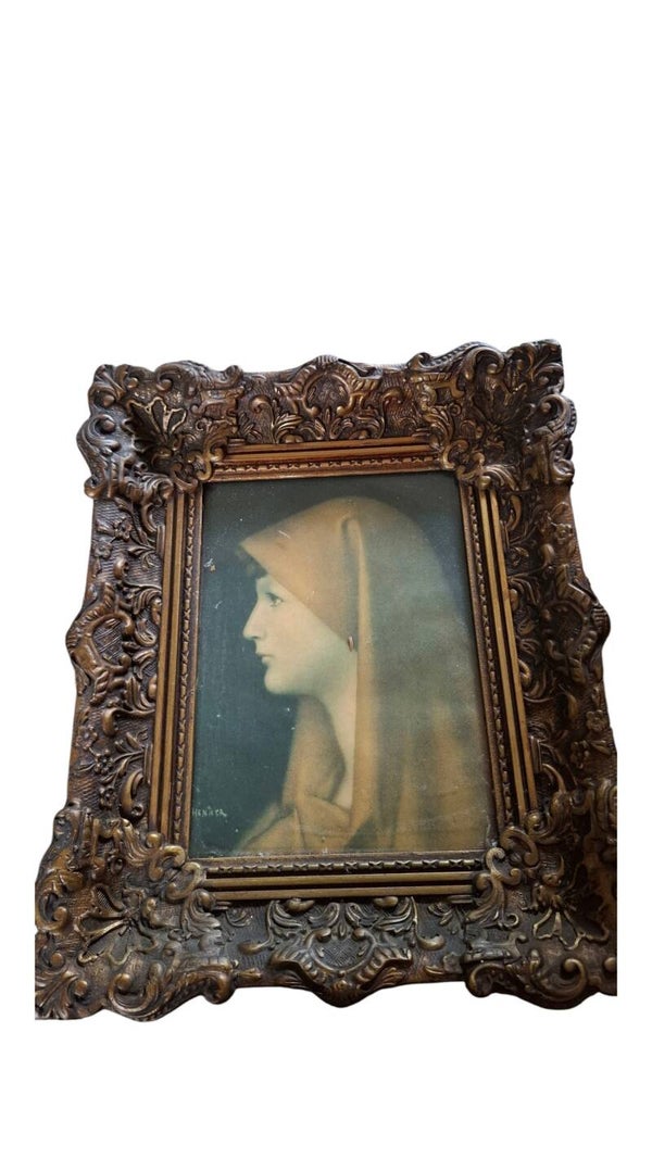 Fabiola in klassieke lijst 35 Hoog 28 cm Breed
