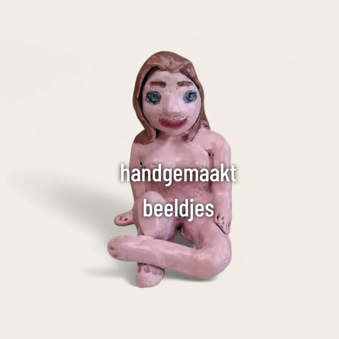 Handmade Beeldje