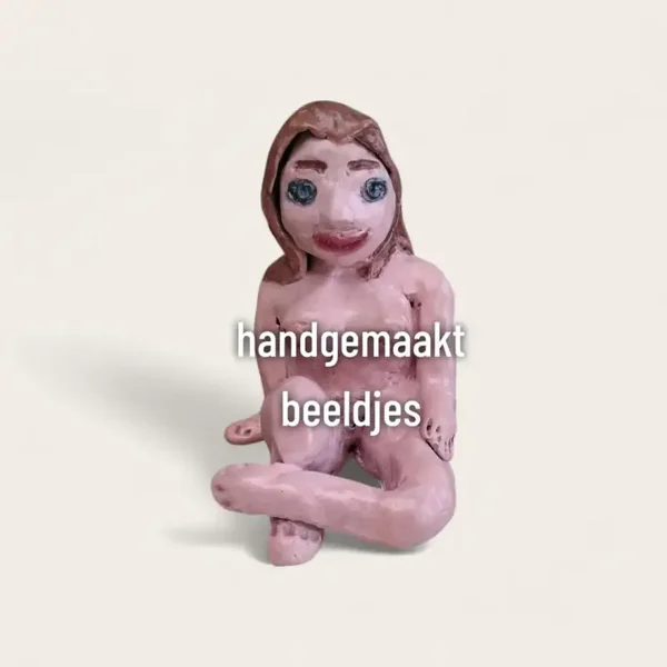 Handmade Beeldje
