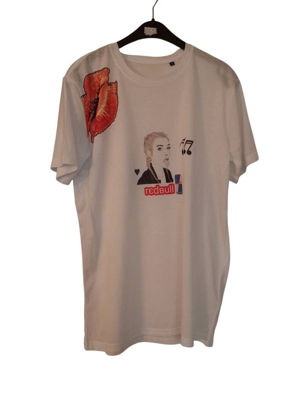 Dames T-shirt maat S redbull