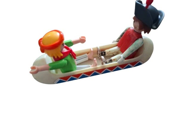 Playmobil Figuren op boot