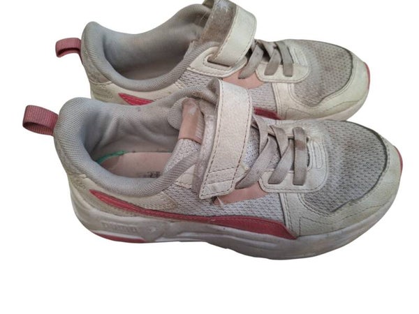 Meiden puma sneakers maat 35