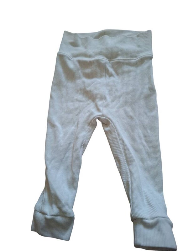 Tweedehands meiden baby broek maat 68