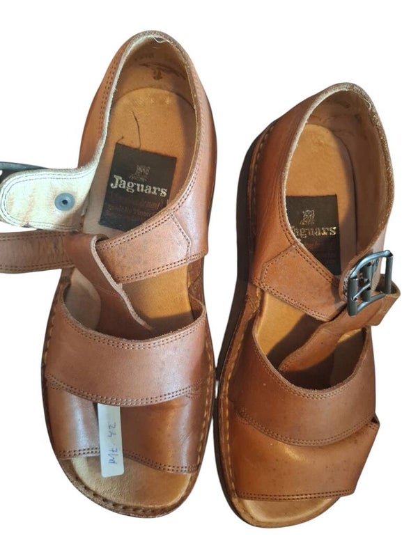 Dames sandalen maat 42
