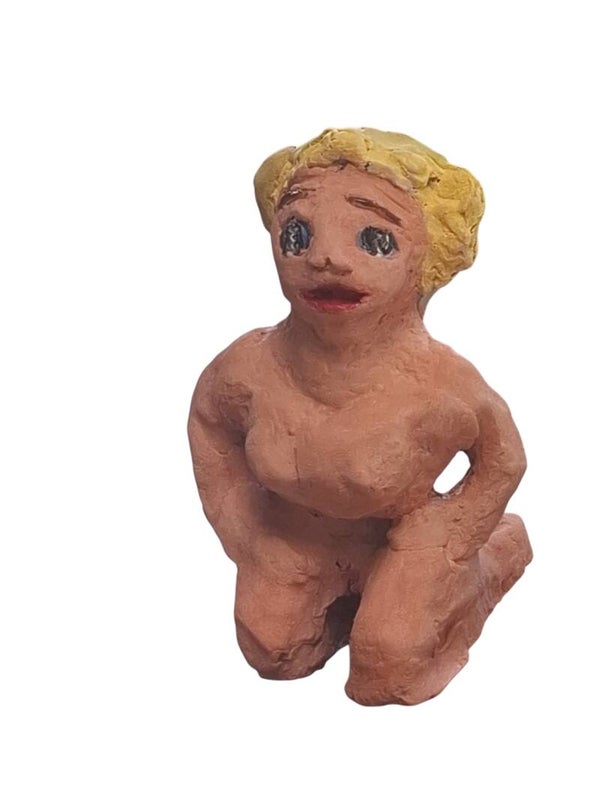 Handgemaakt beeldje Van een vrouw
