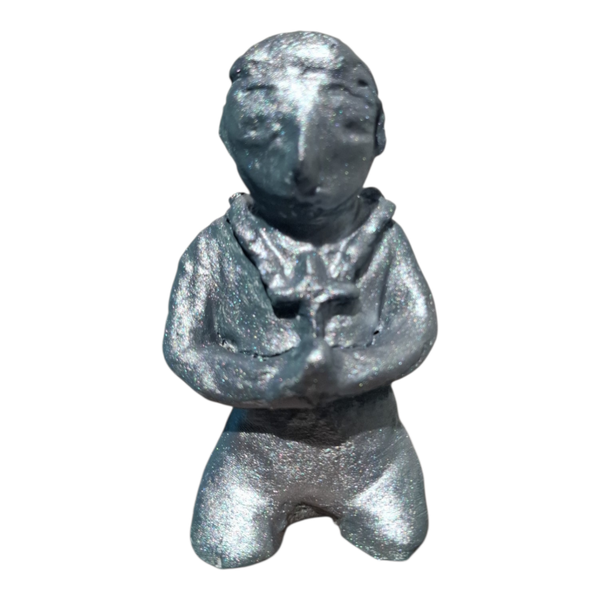 Handgemaakt beeldje van klei