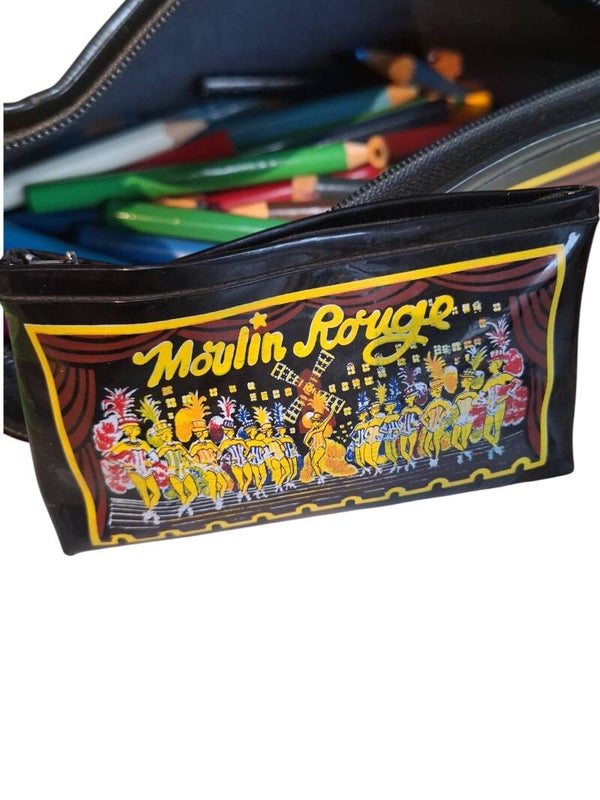 2dehandse etui met potloden