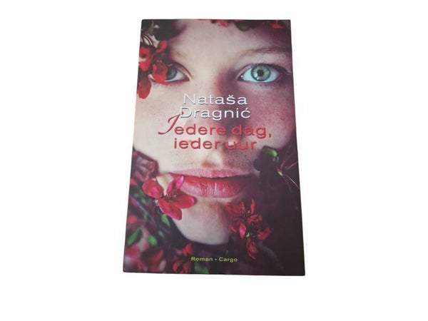 leesboek-Natasa Dragnic -Iedere dag ieder uur