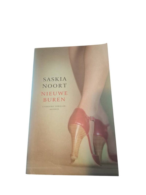 Saskia noort- nieuwe buren