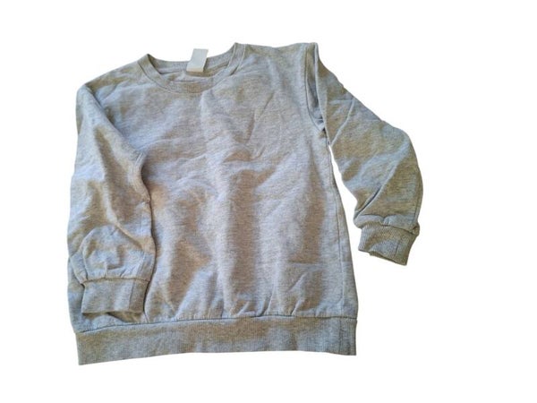 Jongens Basic trui maat 104