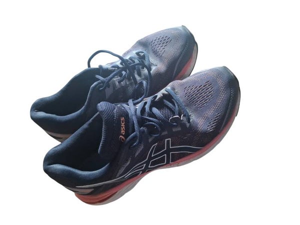 Tweedehands dames sport schoenen maat 40