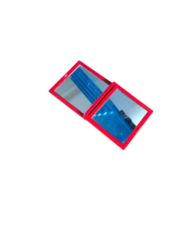 Tweedehands klein make-up spiegel