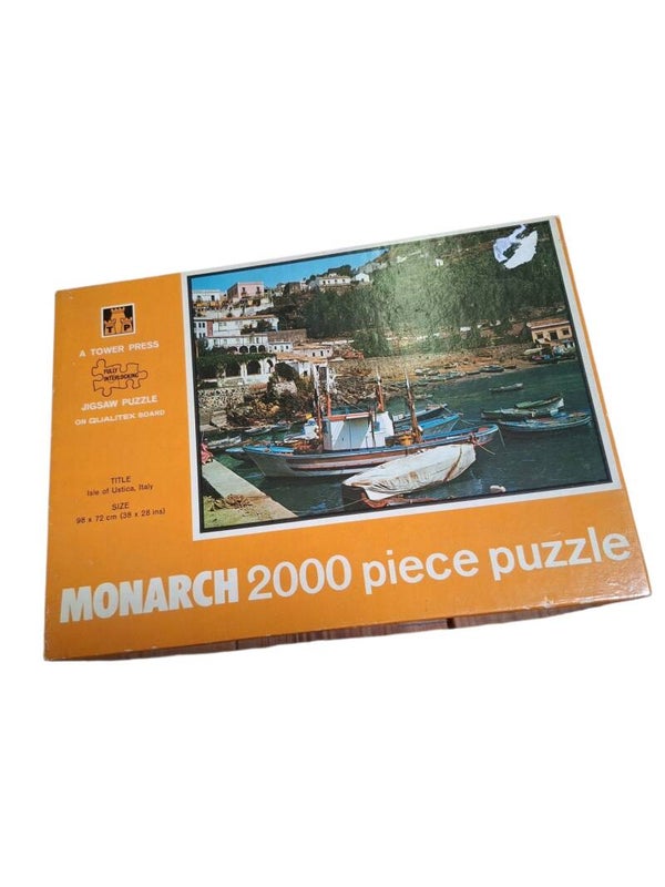 MONARCH 2000 piece puzzle
