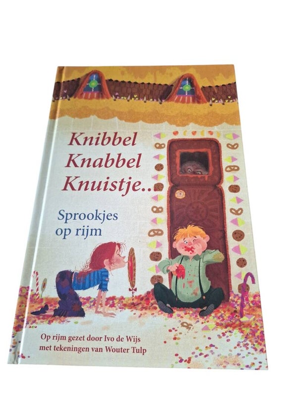 kinderboek-Knibbel knabbel knuistje