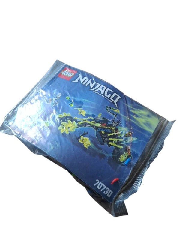 Lego ninjago voertuig