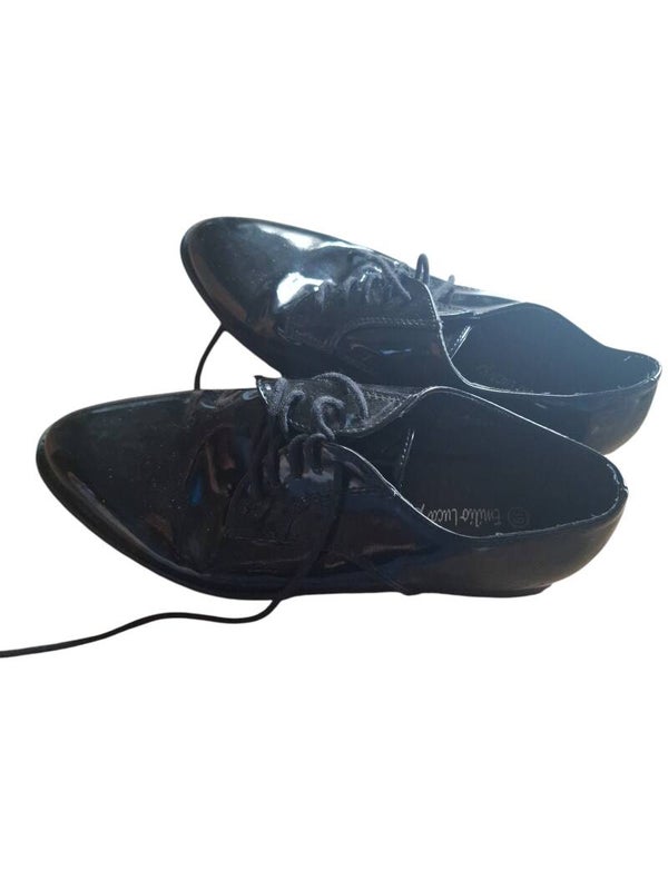 Tweedehands dames nette schoenen maat 39