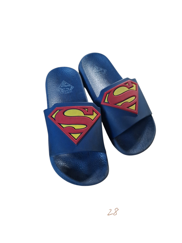 Slippers maat 28