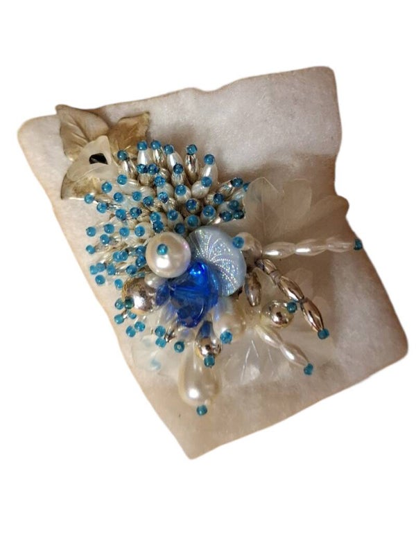 Vintage broche