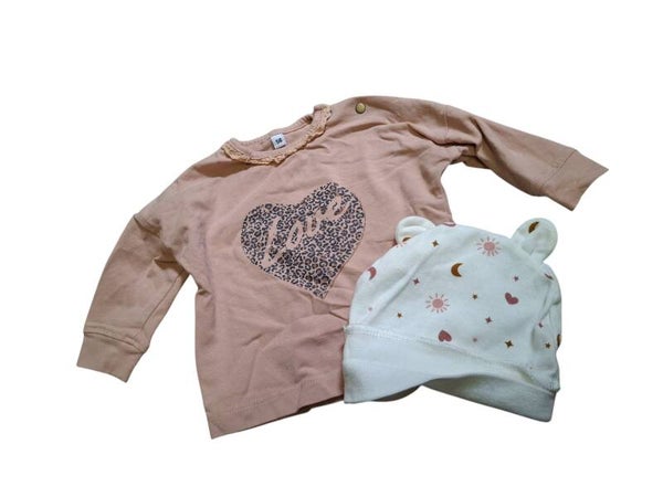 Baby trui met muts maat 56