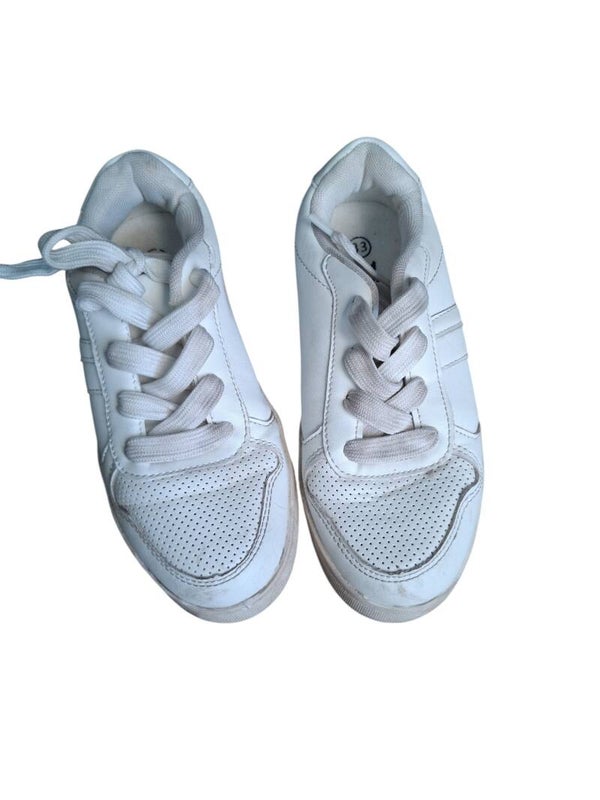 Jongens schoenen maat 33