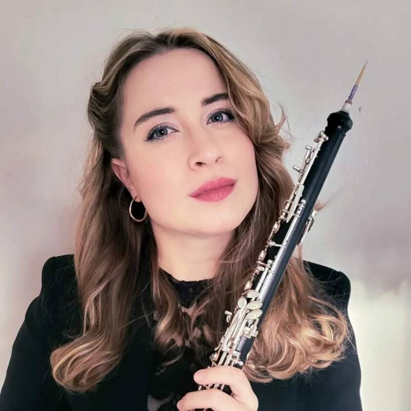 anna-oboe-standard.jpg