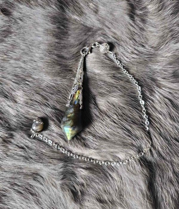 Pendule labradorite naturelle