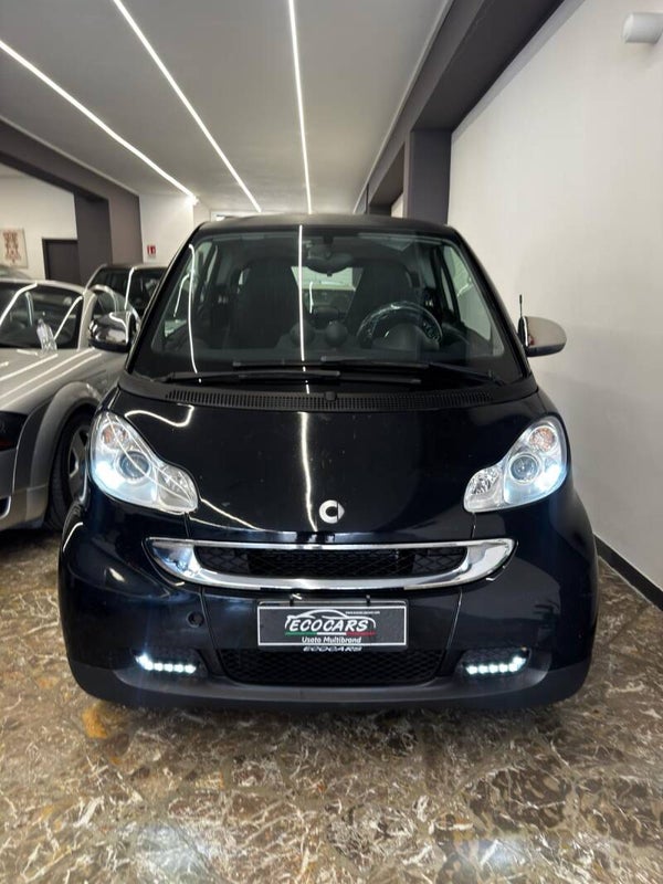 SMART 451 1.0 71cv BlackTie edition - 2010