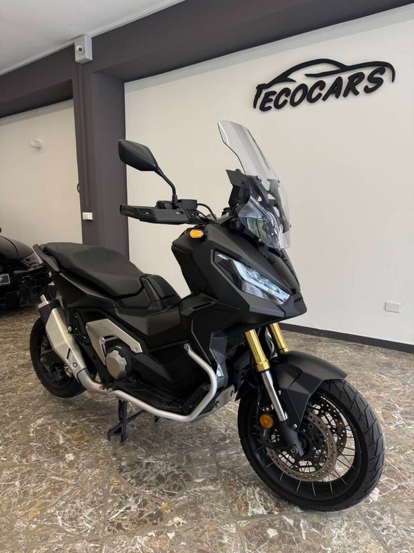 Honda X-ADV 750 DCT ABS - Dark Black - 2023