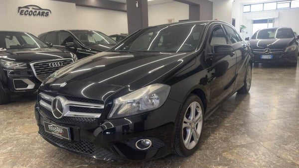 Mercedes A180d 109cv manuale - Sport 2014