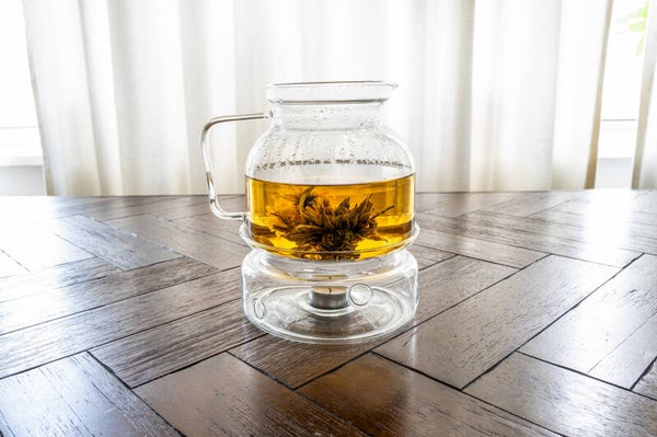 Falling Leaves groene thee met oranje lelieblaadjes