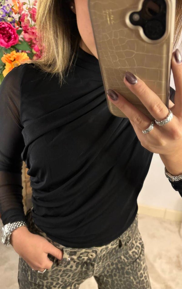 Ruched Mesh Turtleneck – Black