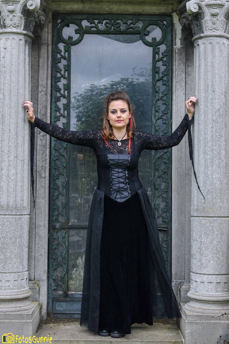 Gothicshoot-35.jpg