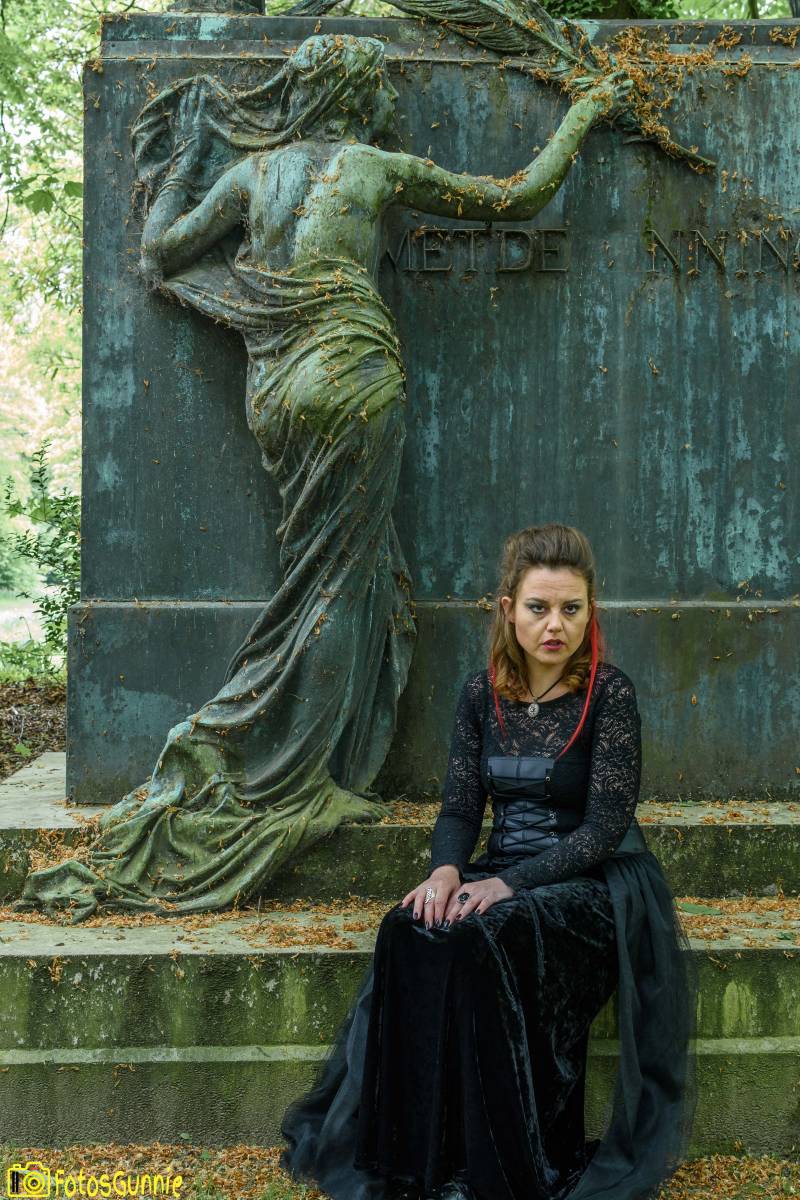 Gothicshoot-9.jpg