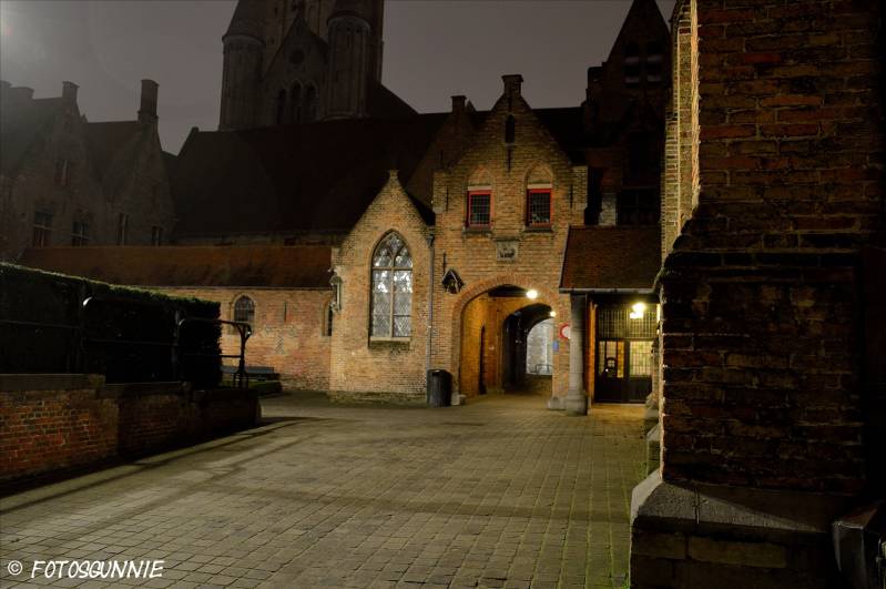 NachtfotosBrugge12-201427.jpg