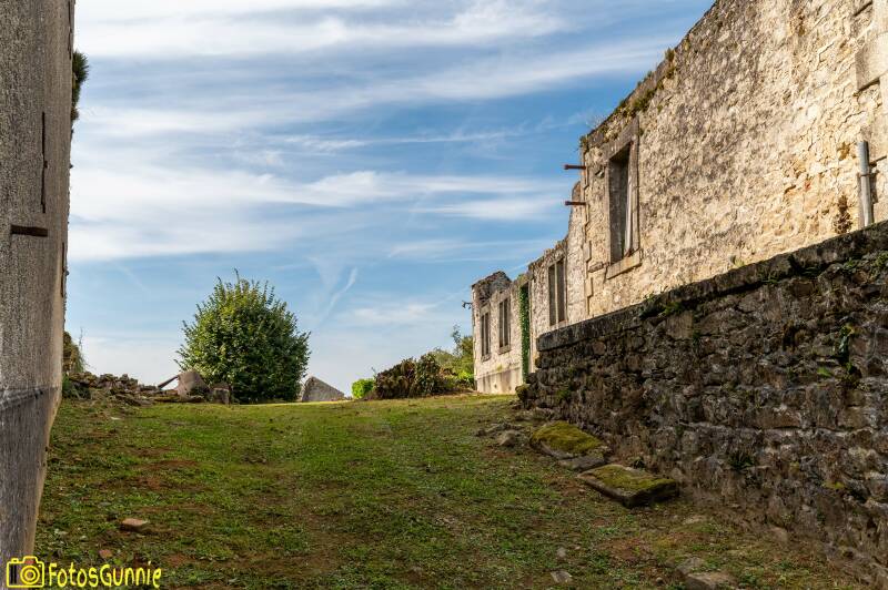 Oradour-sur-Glane-17.jpg