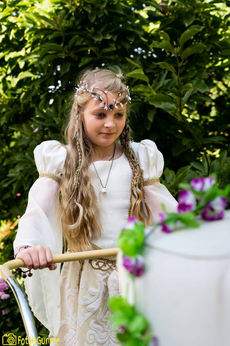 castlefest2022dag2-30.jpg