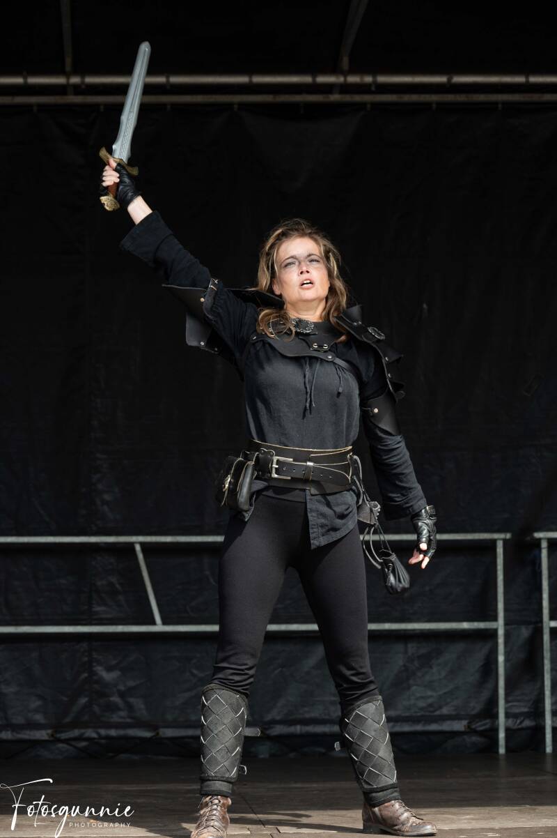 cosvanea-08-2026-132-standard.jpg