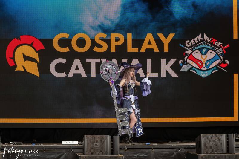 geek-village-zondag-sfeer-en-catwalk-08-2025-17-standard.jpg