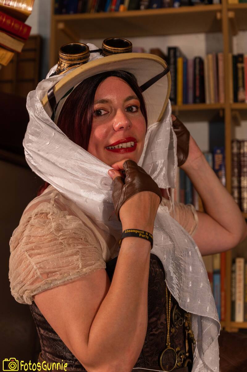 steampunkfantasyparty2022168-1.jpg